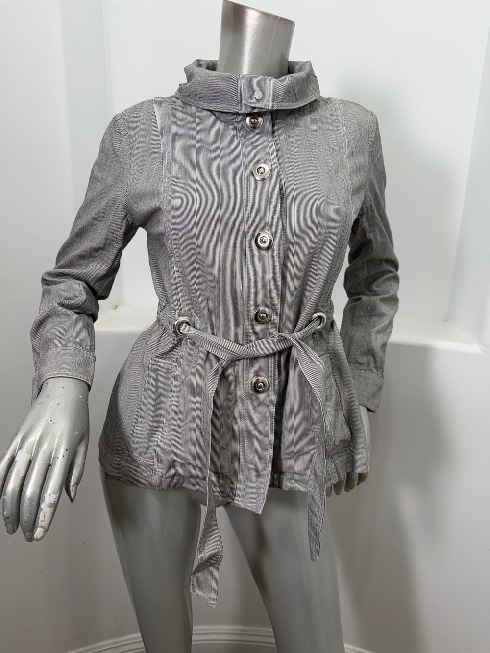 Lafayette 148 N Y  Women's Gray White Striped Button-Front Tie-Waist Jacket Sz 2